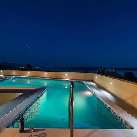 Velebit Villa *