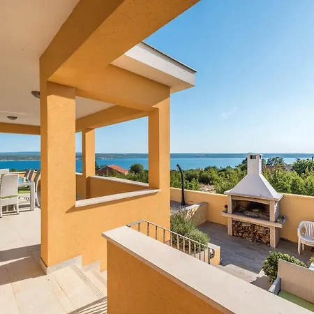 Velebit Villa *