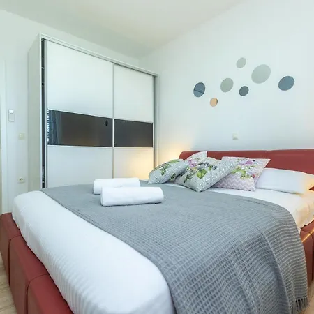 Velebit Villa Maslenica