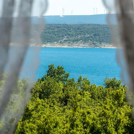 Velebit Villa *